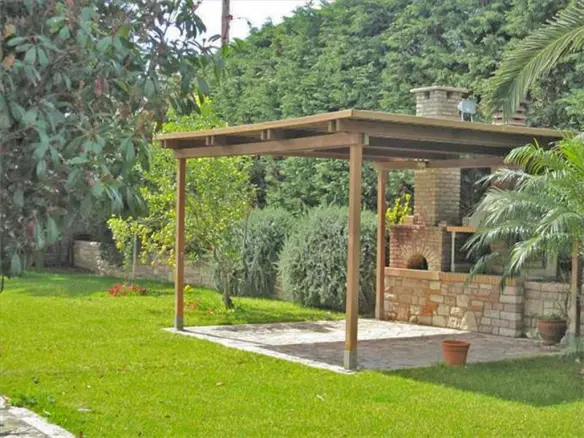 4-bedroom Villa In Antirrio, Greece (450 M²)