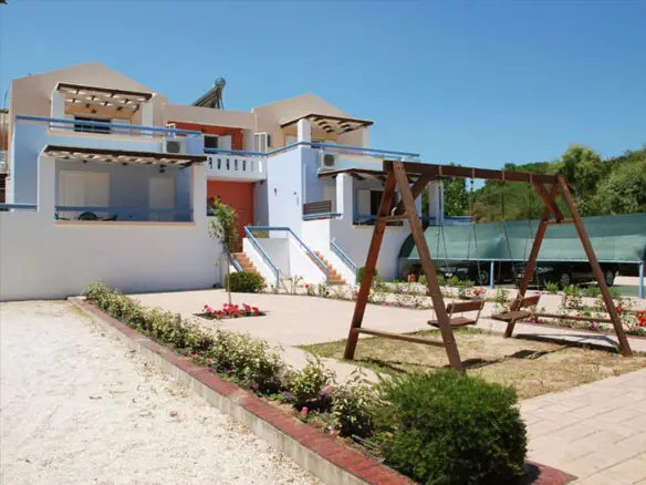 Hotel In Dytikis Achaias, Greece (768 M²)
