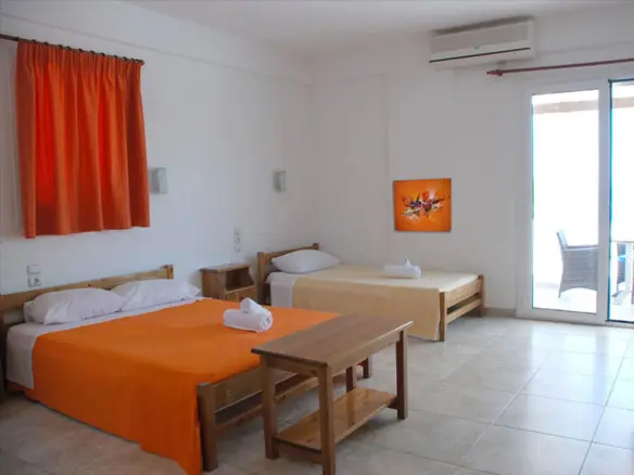 Hotel In Dytikis Achaias, Greece (768 M²)