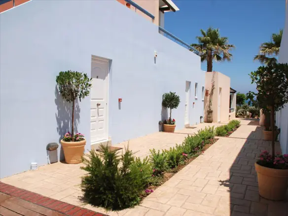 Hotel In Dytikis Achaias, Greece (768 M²)