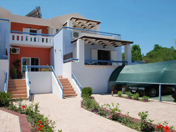 Hotel In Dytikis Achaias, Greece (768 M²)