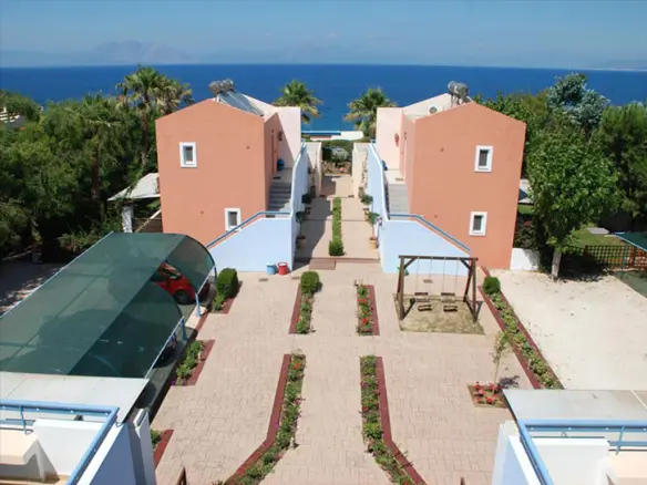 Hotel In Dytikis Achaias, Greece (768 M²)