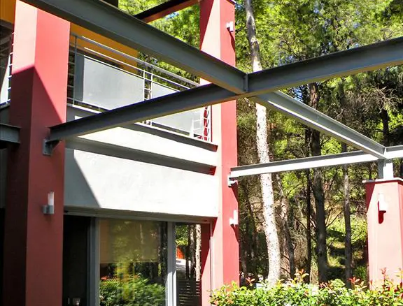 3-bedroom Detached House In Acharnes, Greece (420 M²)