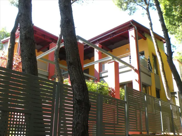 3-bedroom Detached House In Acharnes, Greece (420 M²)