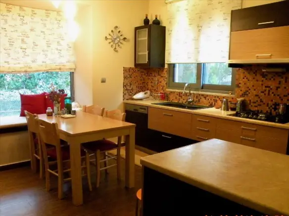 3-bedroom Detached House In Acharnes, Greece (420 M²)