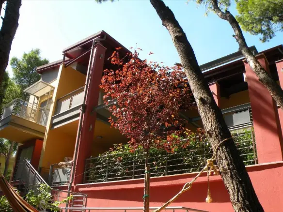 3-bedroom Detached House In Acharnes, Greece (420 M²)