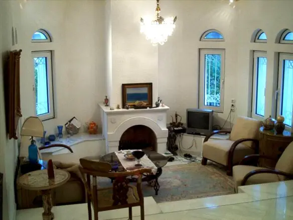 8-bedroom Villa In Melissia, Greece (597 M²)