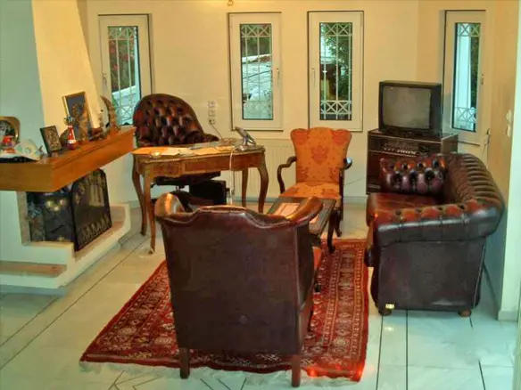8-bedroom Villa In Melissia, Greece (597 M²)