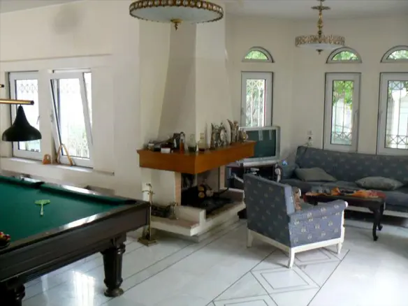 8-bedroom Villa In Melissia, Greece (597 M²)