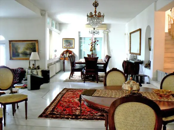 8-bedroom Villa In Melissia, Greece (597 M²)