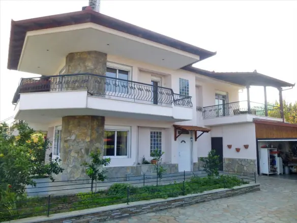 6-bedroom Villa In Methoni, Greece (300 M²)