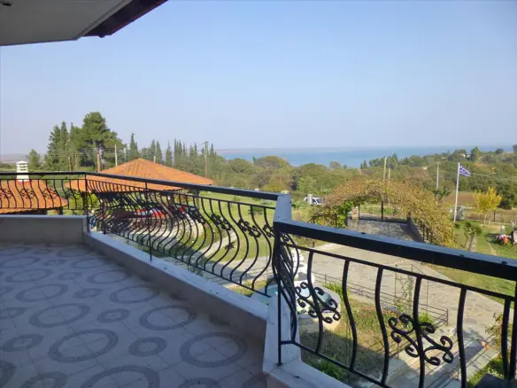 6-bedroom Villa In Methoni, Greece (300 M²)