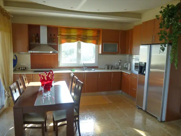 6-bedroom Villa In Methoni, Greece (300 M²)
