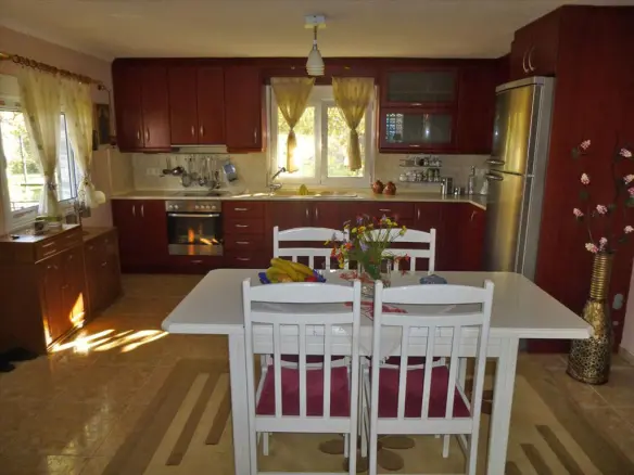 6-bedroom Villa In Methoni, Greece (300 M²)