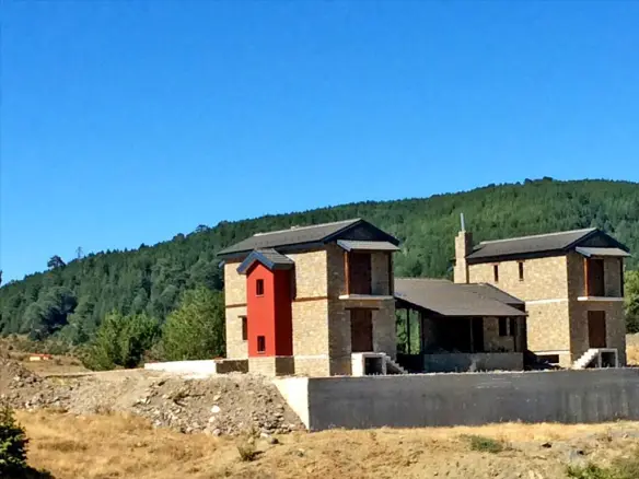 2-bedroom Maisonette In Theodoros Ziakas, Greece (150 M²)