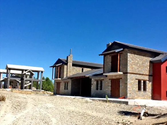 2-bedroom Maisonette In Theodoros Ziakas, Greece (150 M²)