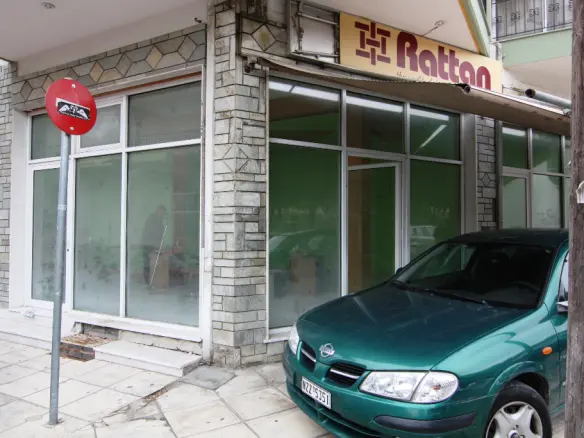 Business In Menemeni, Greece (108 M²)