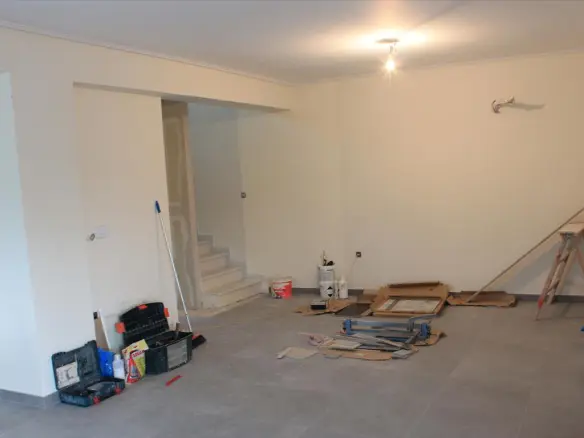 4-bedroom Maisonette In Kalivia Thorikou, Greece (220 M²)