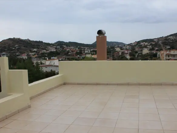4-bedroom Maisonette In Kalivia Thorikou, Greece (220 M²)