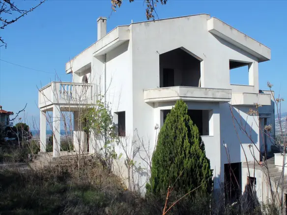 4-bedroom Villa In Thermi, Greece (800 M²)