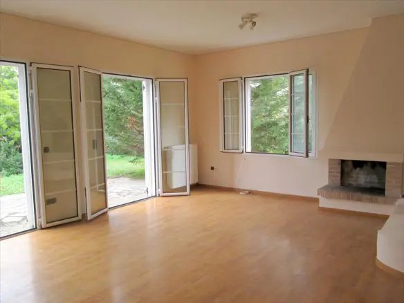 4-bedroom Detached House In Pikermi, Greece (330 M²)