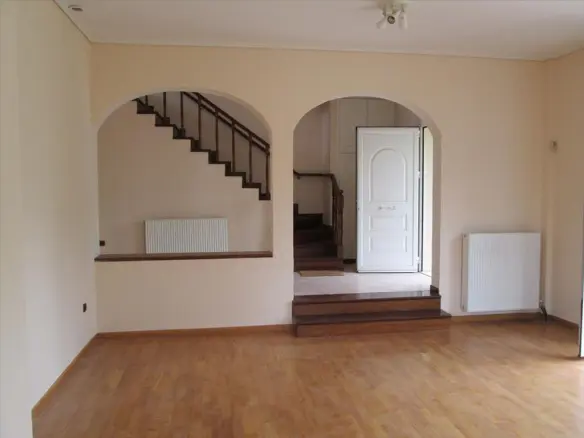 4-bedroom Detached House In Pikermi, Greece (330 M²)