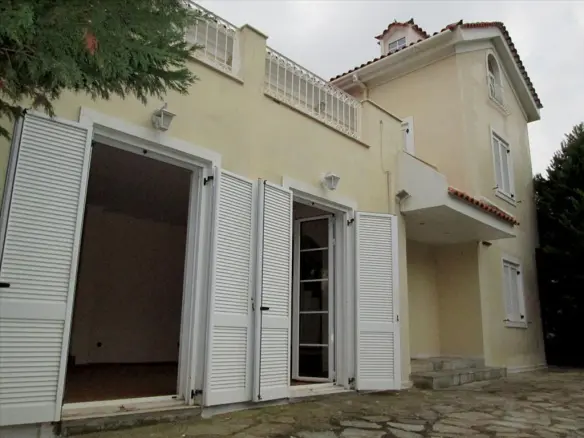 4-bedroom Detached House In Pikermi, Greece (330 M²)