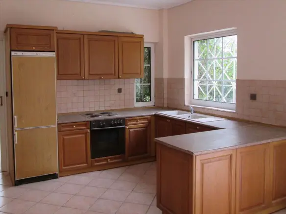 4-bedroom Detached House In Pikermi, Greece (330 M²)