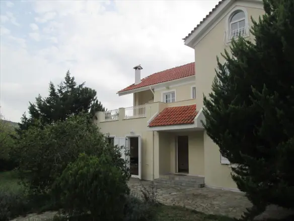 4-bedroom Detached House In Pikermi, Greece (330 M²)