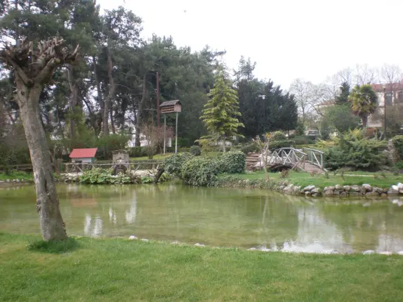 Business In Kria Vrisi, Greece (4.740 M²)