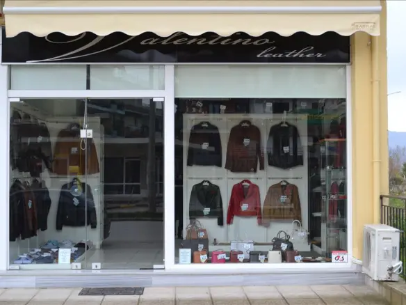 Business In Ioannina, Greece (210 M²)