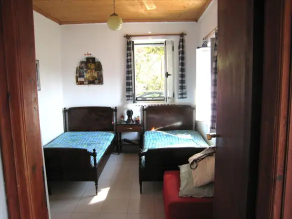 2-bedroom Detached House In Movri, Greece (100 M²)