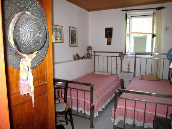 2-bedroom Detached House In Movri, Greece (100 M²)