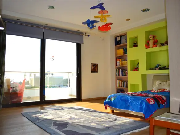 Villa In Panorama, Greece (420 M²)