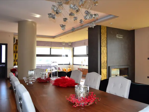 Villa In Panorama, Greece (420 M²)
