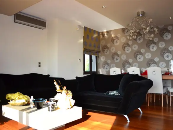 Villa In Panorama, Greece (420 M²)