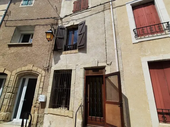 3-bedroom House In Thezan Les Beziers, France (82 M²)