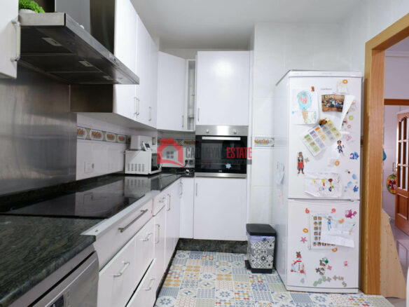 6-bedroom Terraced House In Valencia (362 M²)