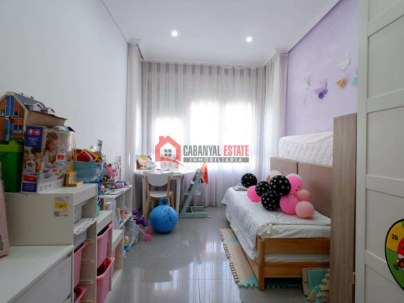 6-bedroom Terraced House In Valencia (362 M²)