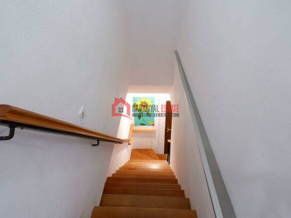 6-bedroom Terraced House In Valencia (362 M²)