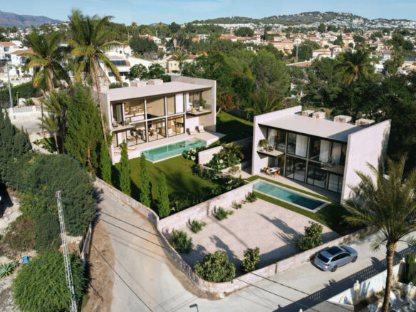 3-bedroom Villa In Calpe (273 M²)