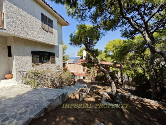 Detached House In Saronida: 250 Sqm On 614 Sqm Plot With Sea View