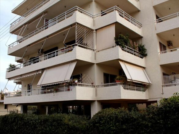 2-bedroom Flat In Vari – Varkiza, Greece (82 M²)