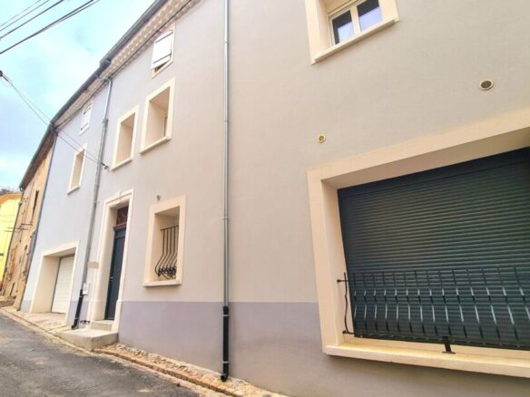 5-bedroom House In Murviel Les Beziers, France (223 M²)