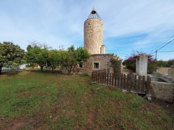 2-bedroom Finca In Binissalem, Spain (239 M²)