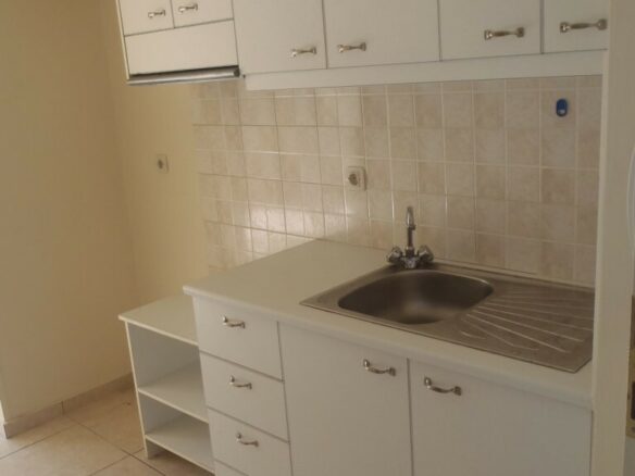 Business In Greece (580 M²)