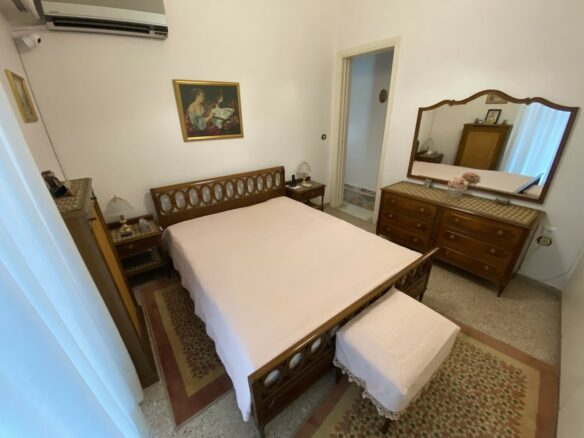 Flat In Greece (240 M²)