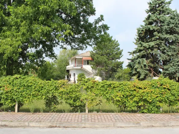 Detached House In Katerini, Greece (180 M²)