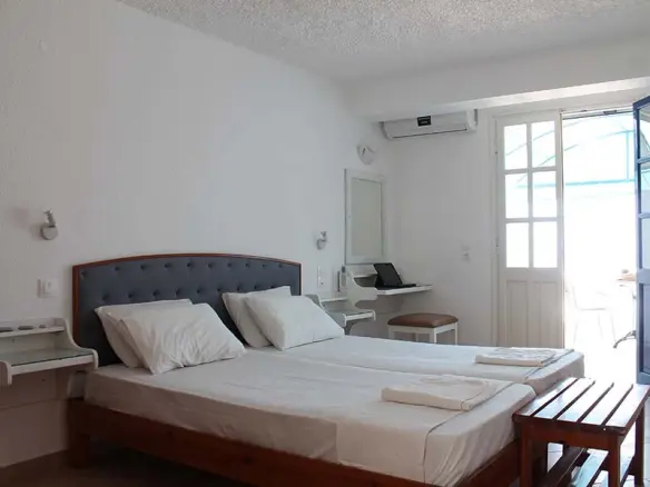 Hotel In Samos, Greece (480 M²)