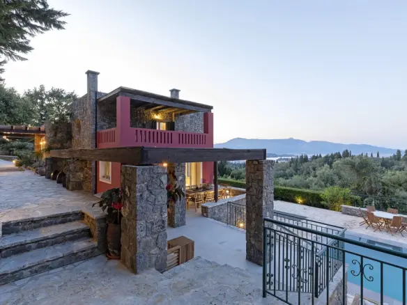 6-bedroom Villa In Corfu, Greece (350 M²)